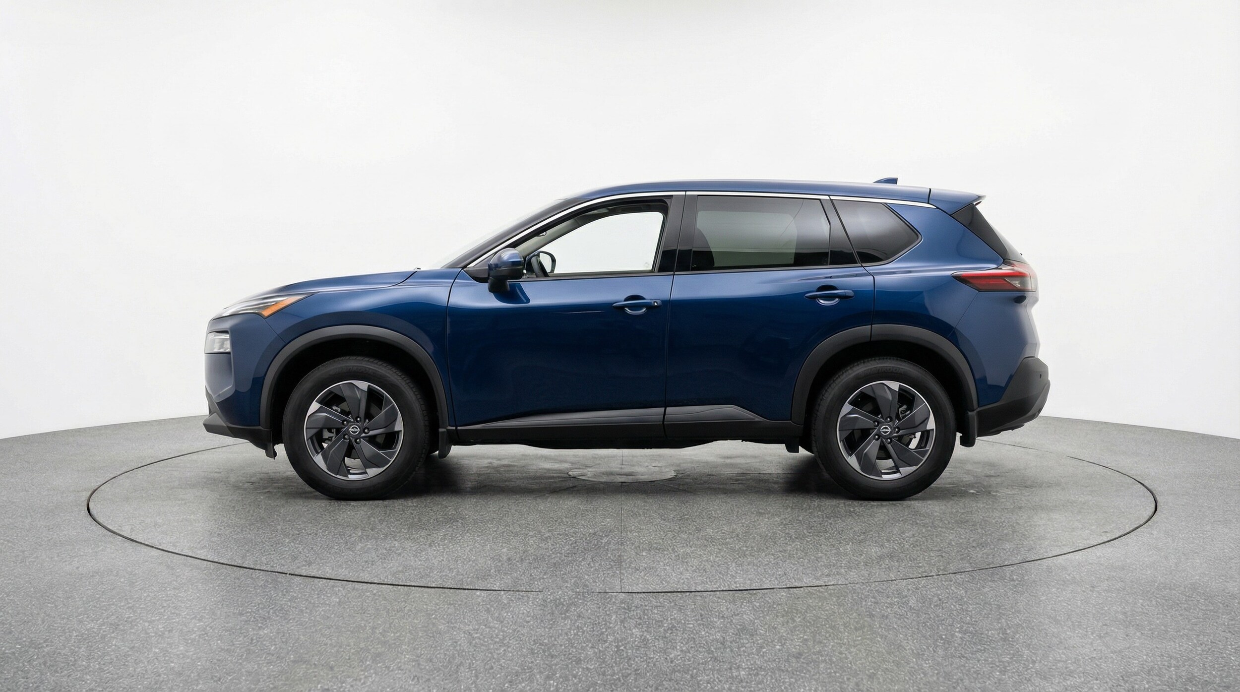 Thumbnail: 2025 Nissan Rogue - 4