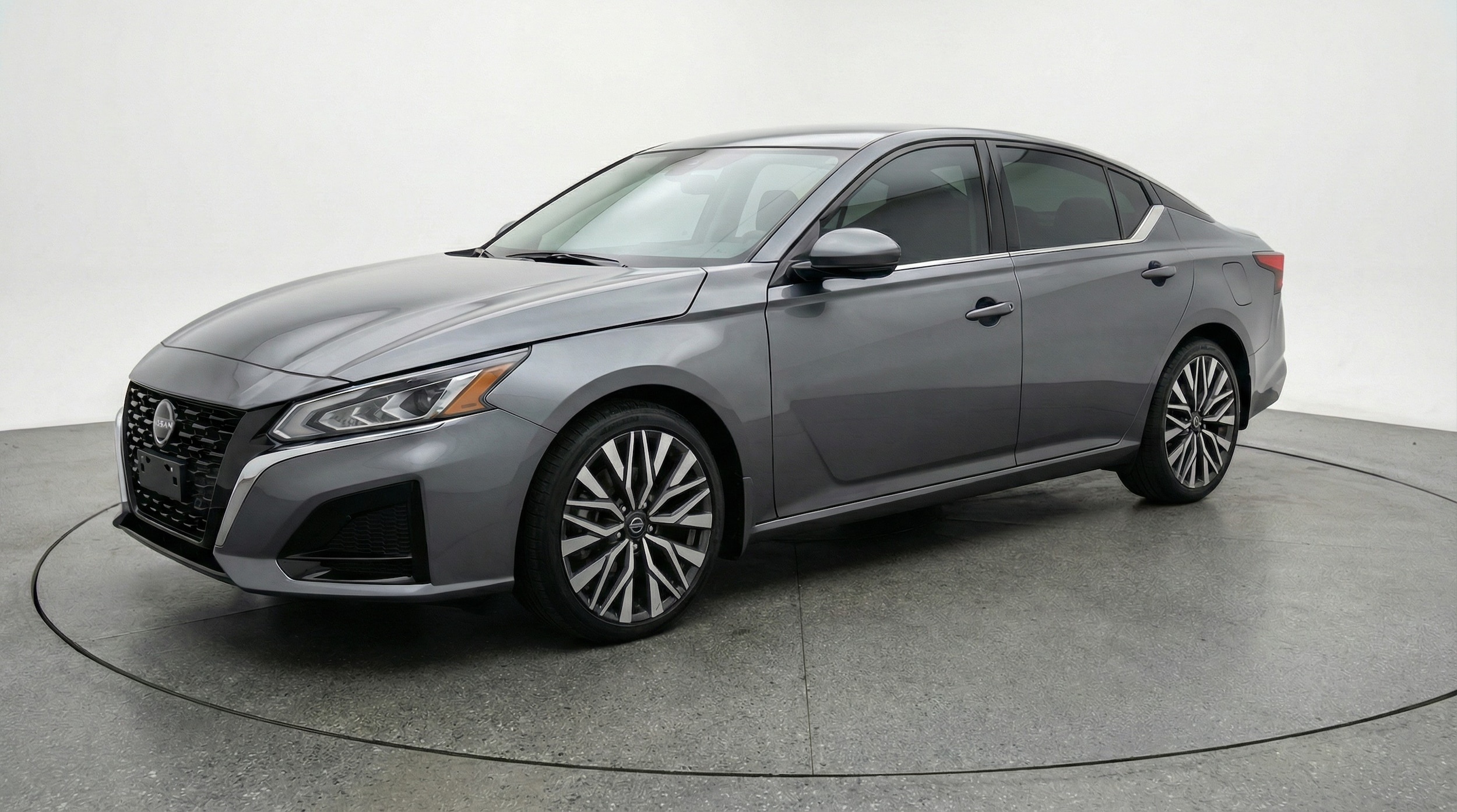 Thumbnail: 2025 Nissan Altima - 3