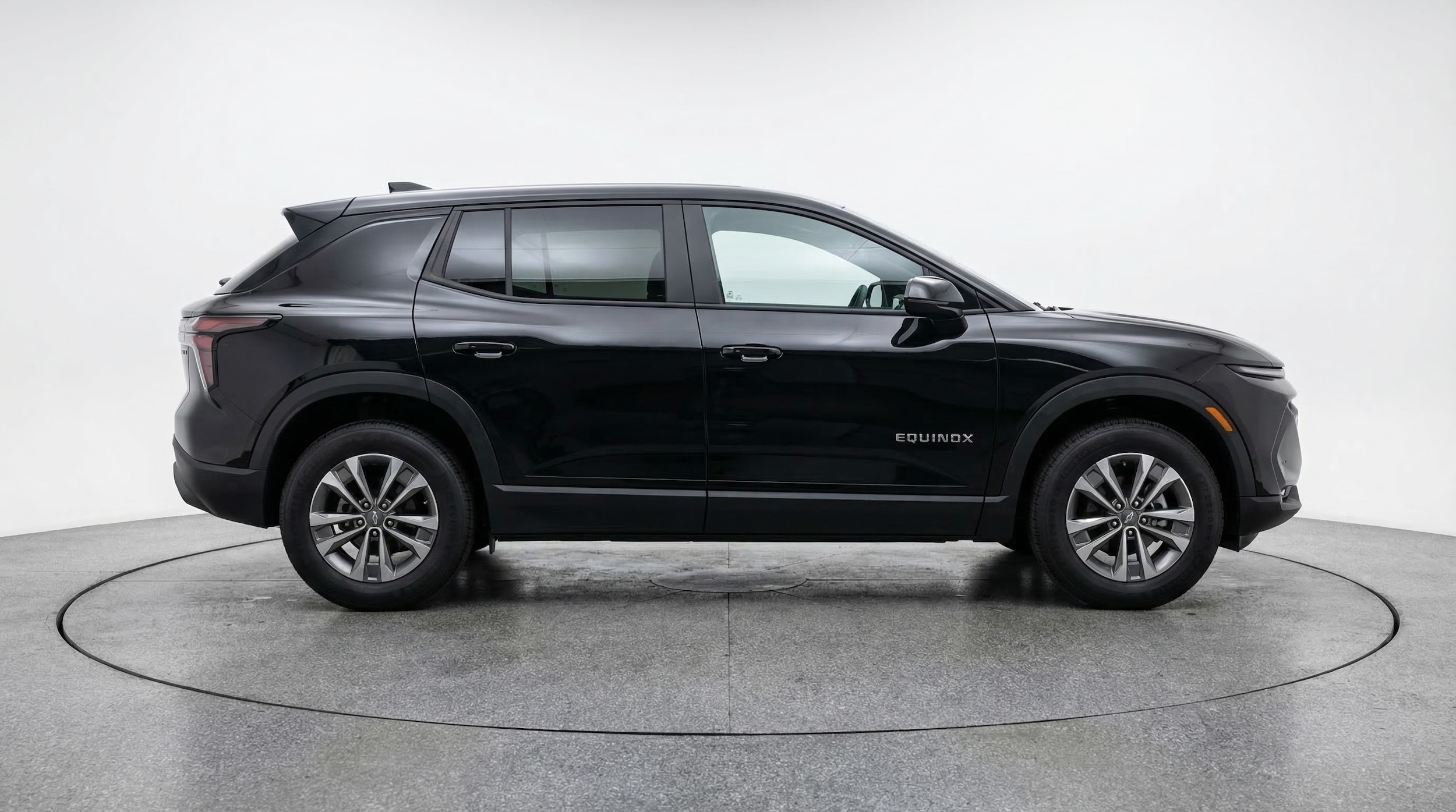 Thumbnail: 2025 Chevrolet Equinox - 8