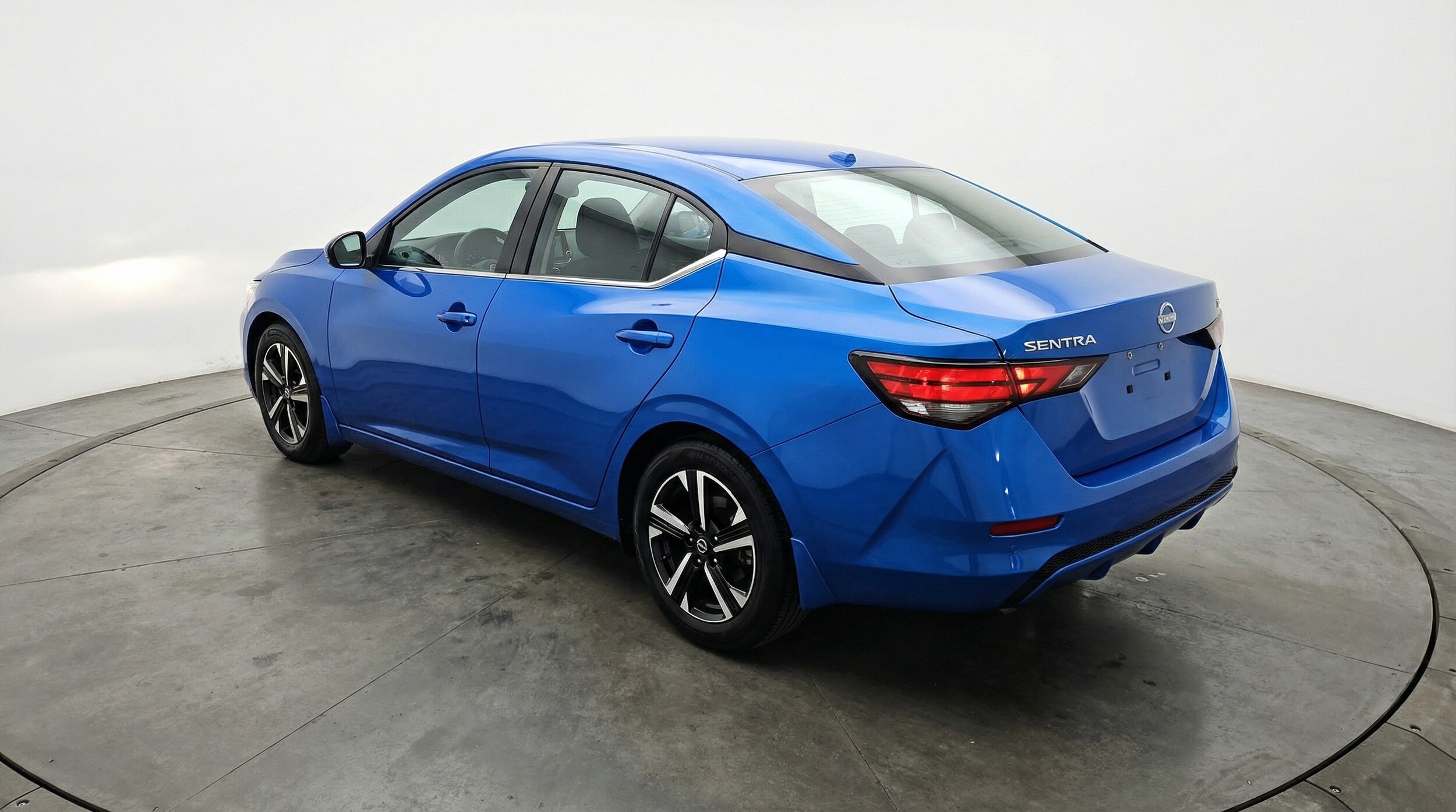 Thumbnail: 2025 Nissan Sentra - 5