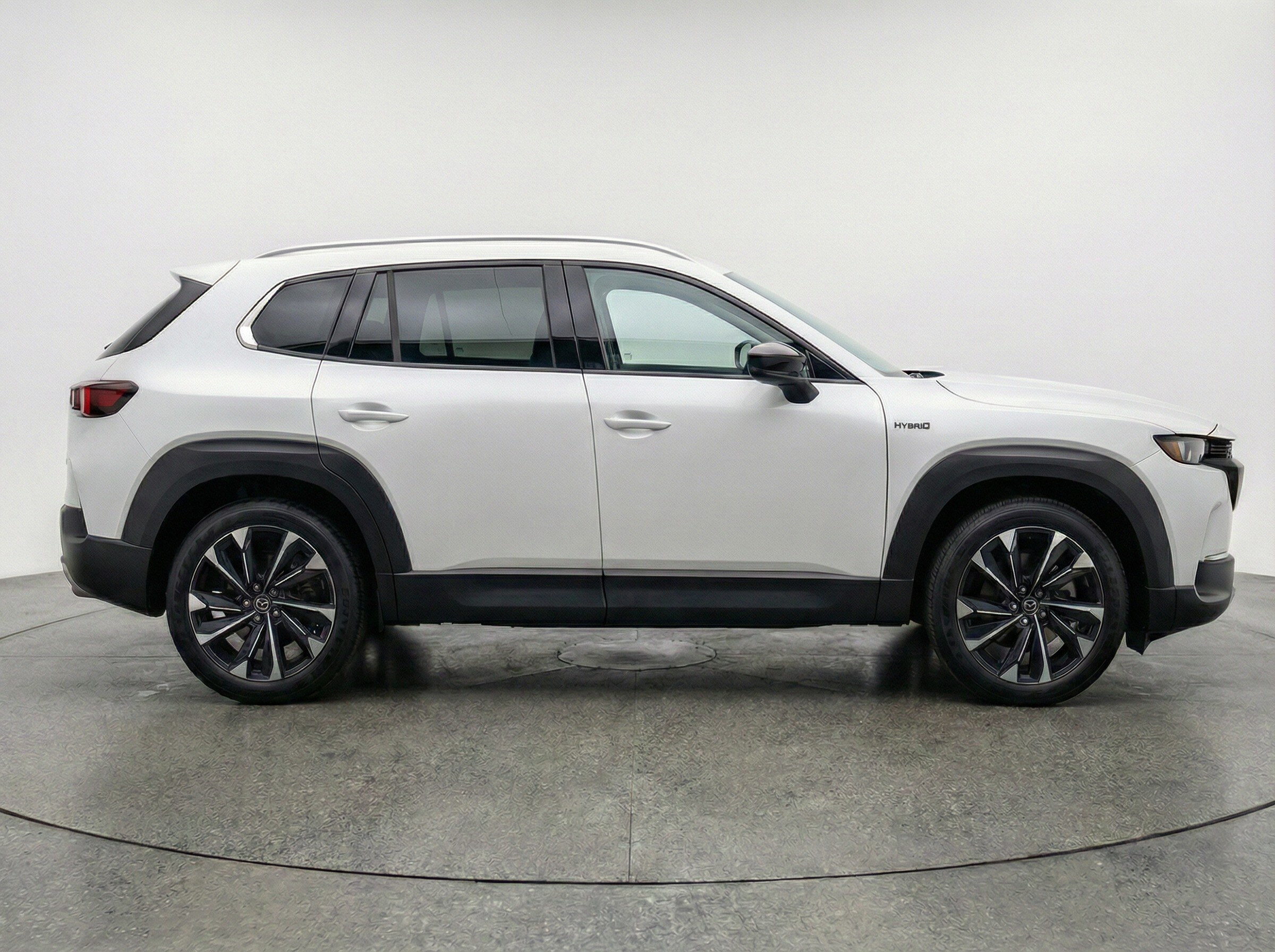 Thumbnail: 2025 Mazda CX-50 - 8