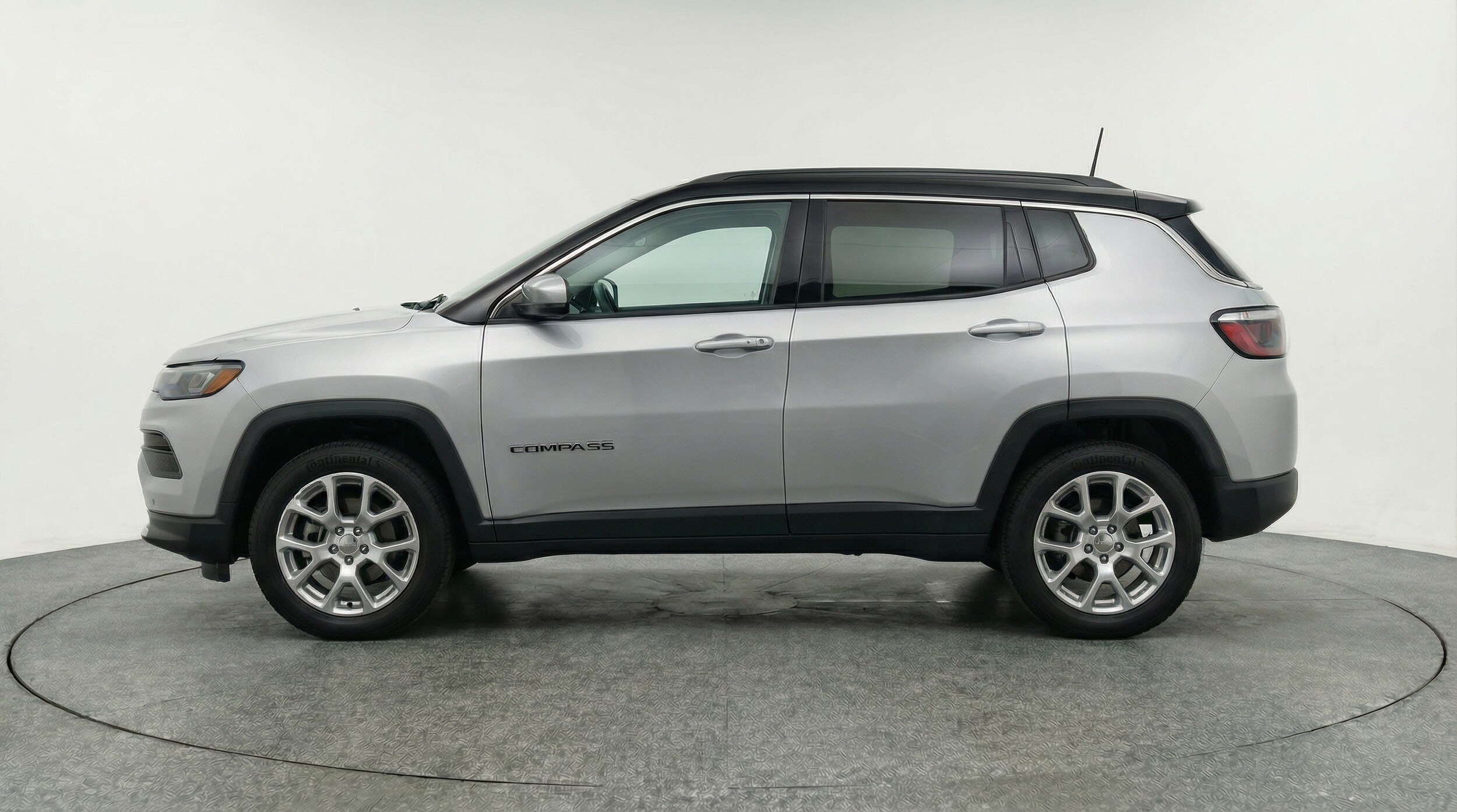 Thumbnail: 2025 Jeep Compass - 4