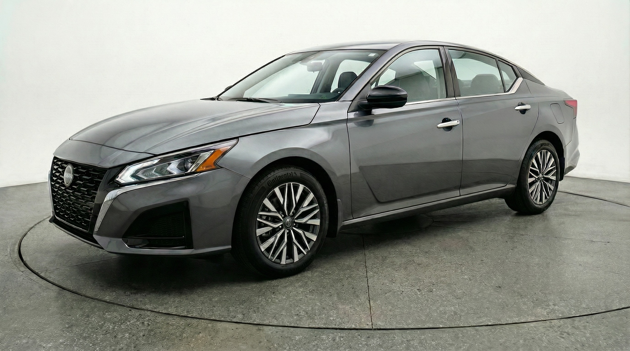 Thumbnail: 2025 Nissan Altima - 3