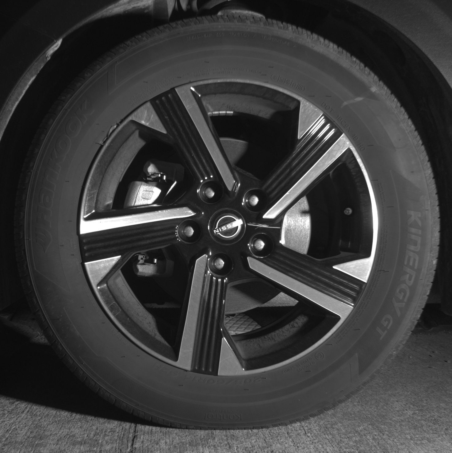 Thumbnail: 2025 Nissan Sentra - 9