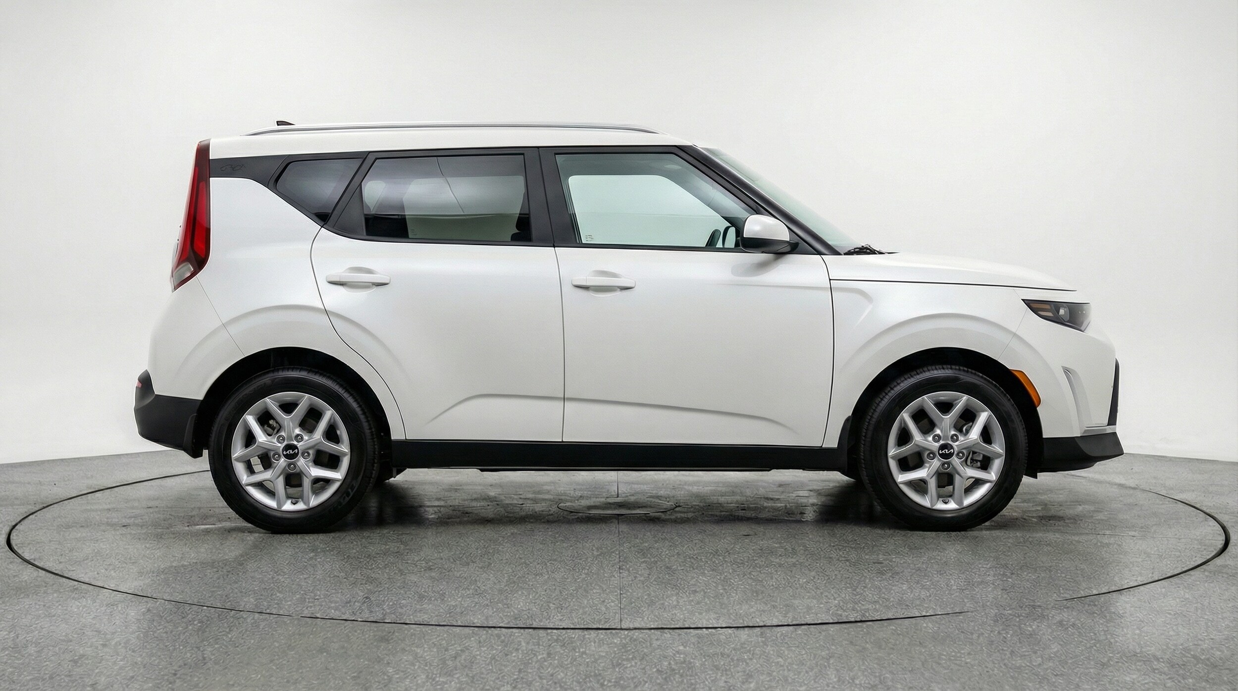 Thumbnail: 2025 Kia Soul - 8