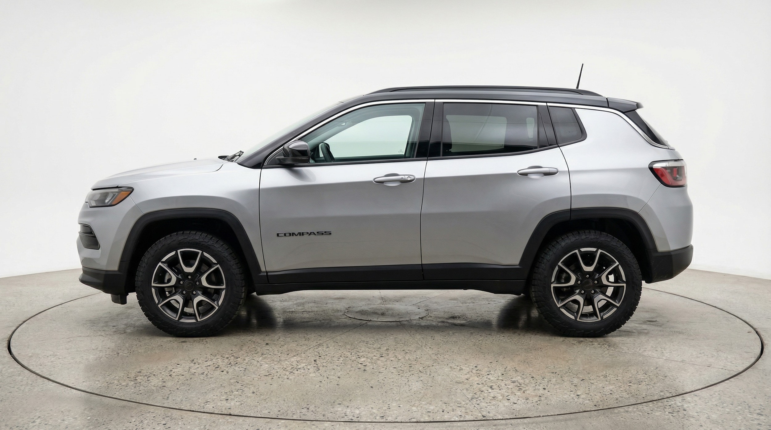Thumbnail: 2025 Jeep Compass - 4