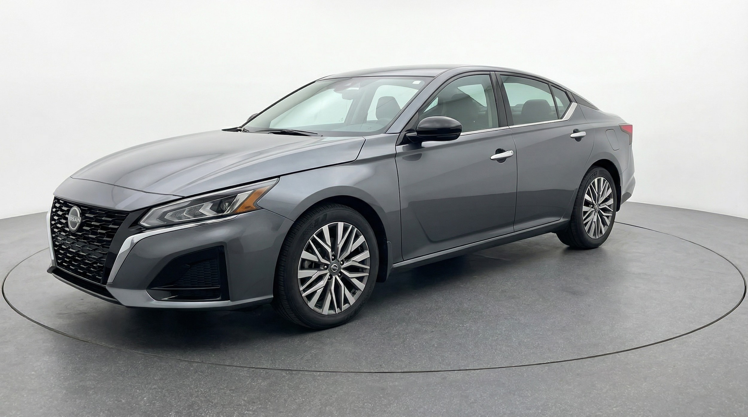 Thumbnail: 2025 Nissan Altima - 3