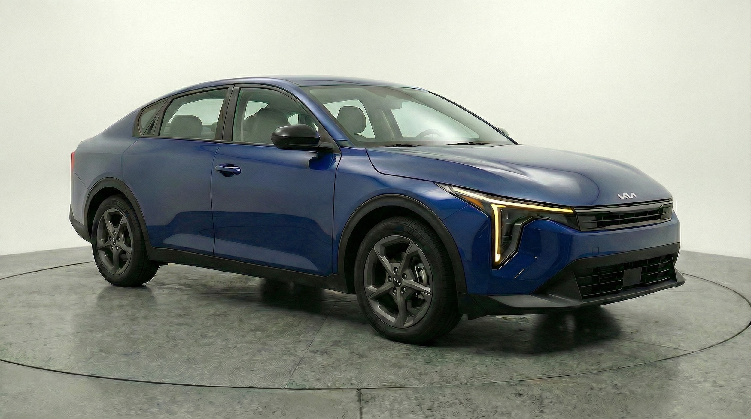 Thumbnail: 2025 Kia K4 - 1