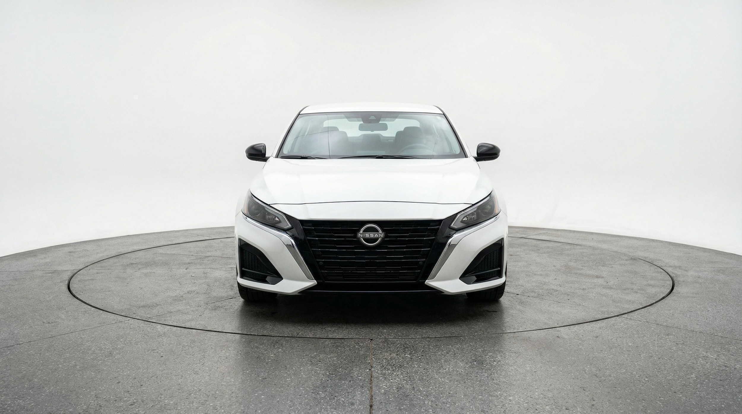 Thumbnail: 2025 Nissan Altima - 2