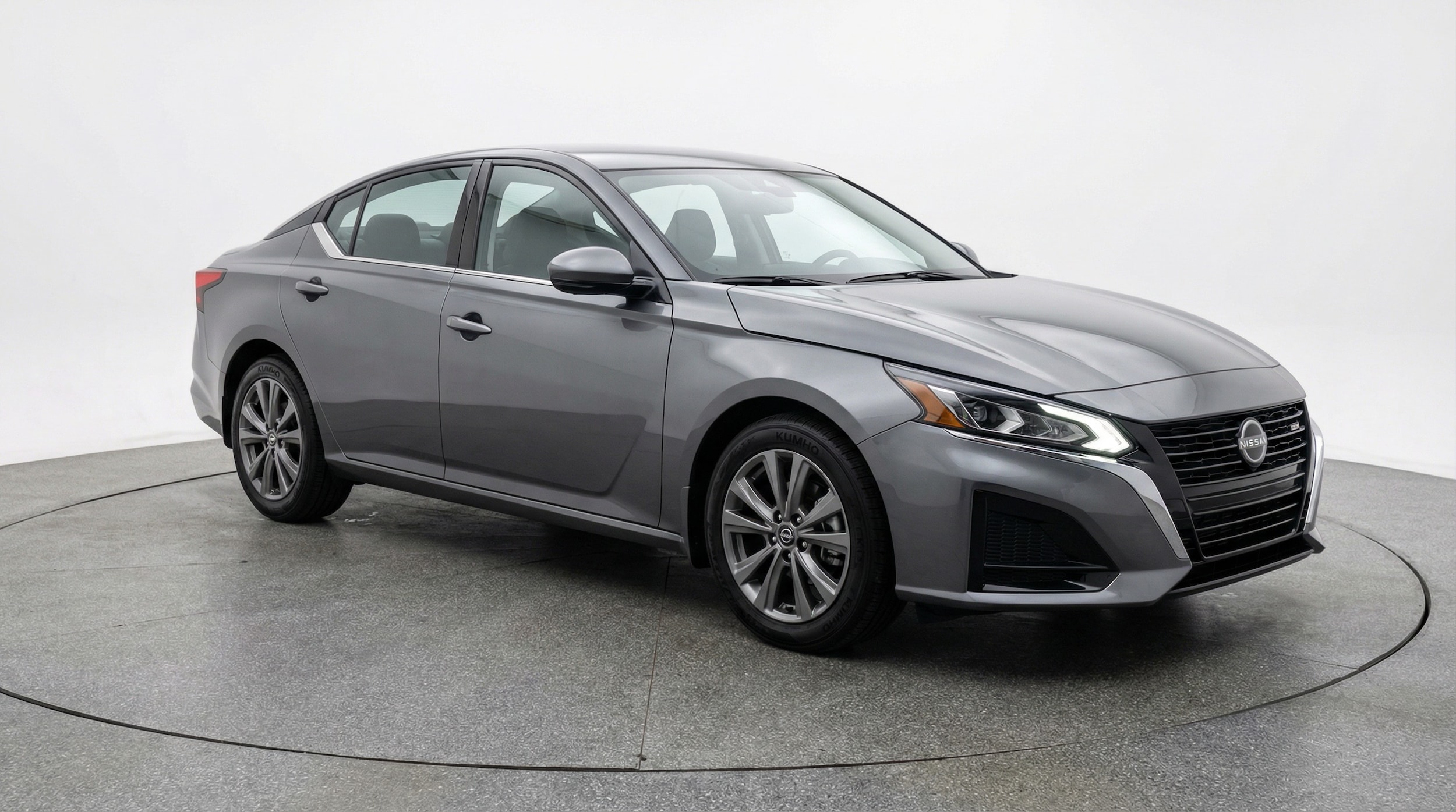 Thumbnail: 2025 Nissan Altima - 1