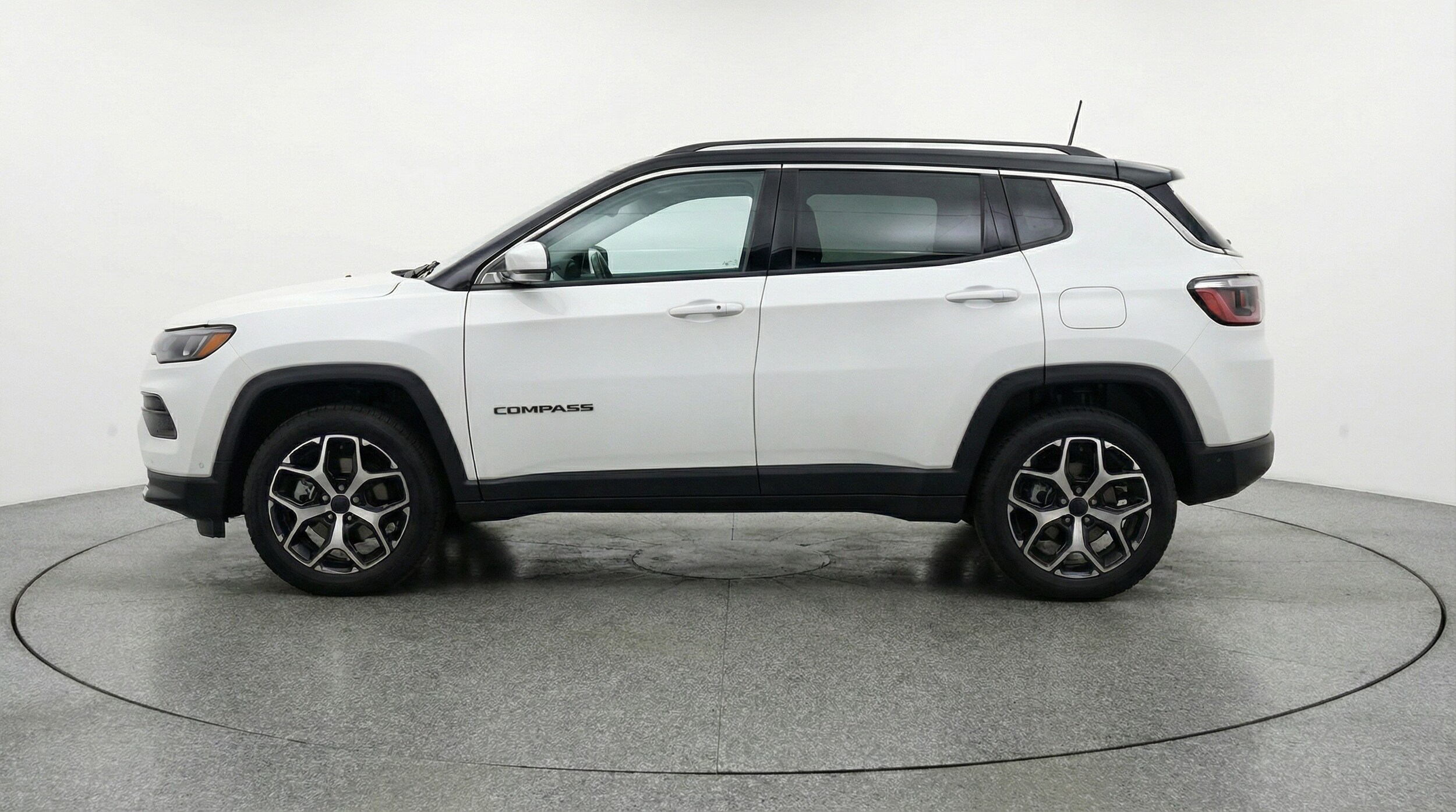 Thumbnail: 2025 Jeep Compass - 4