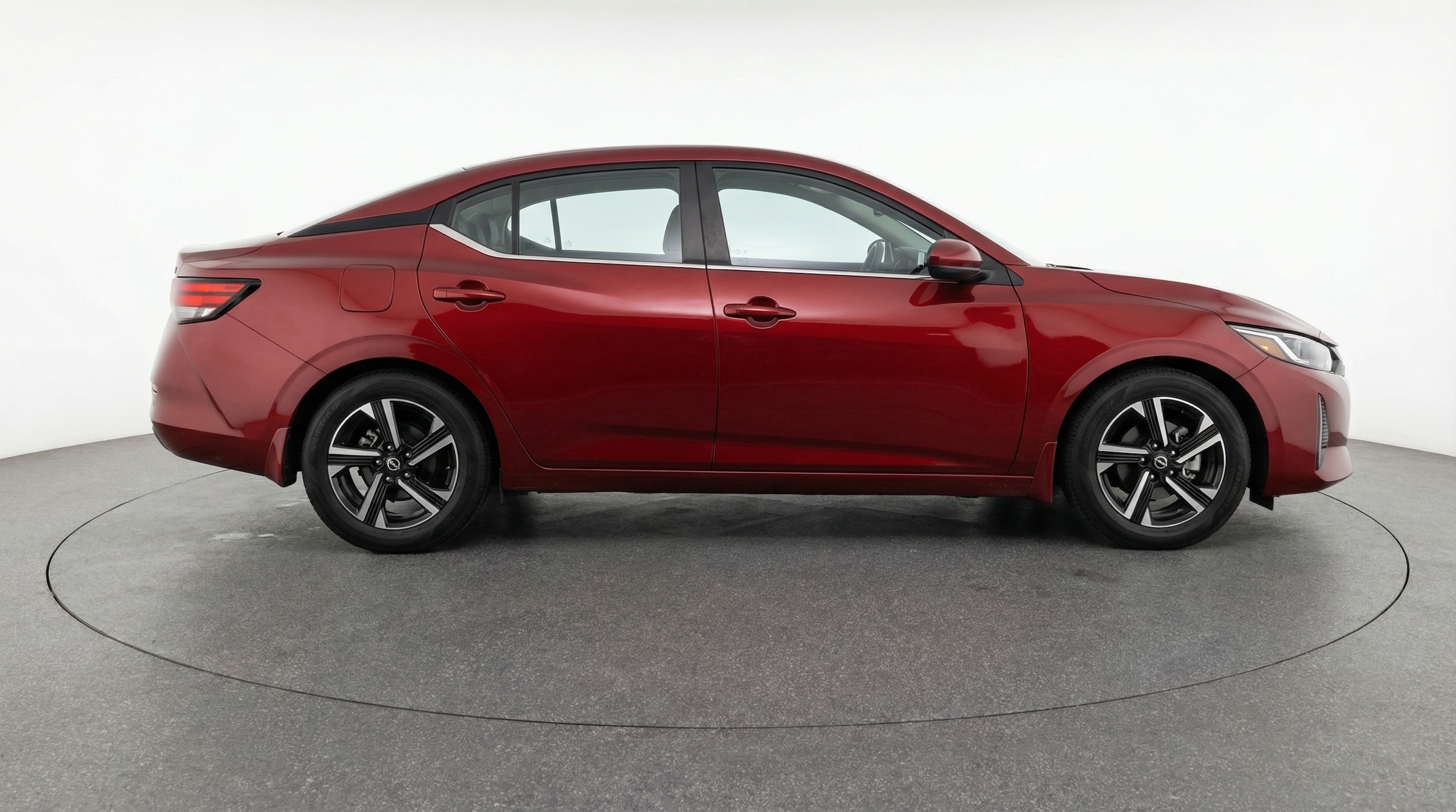 Thumbnail: 2025 Nissan Sentra - 8