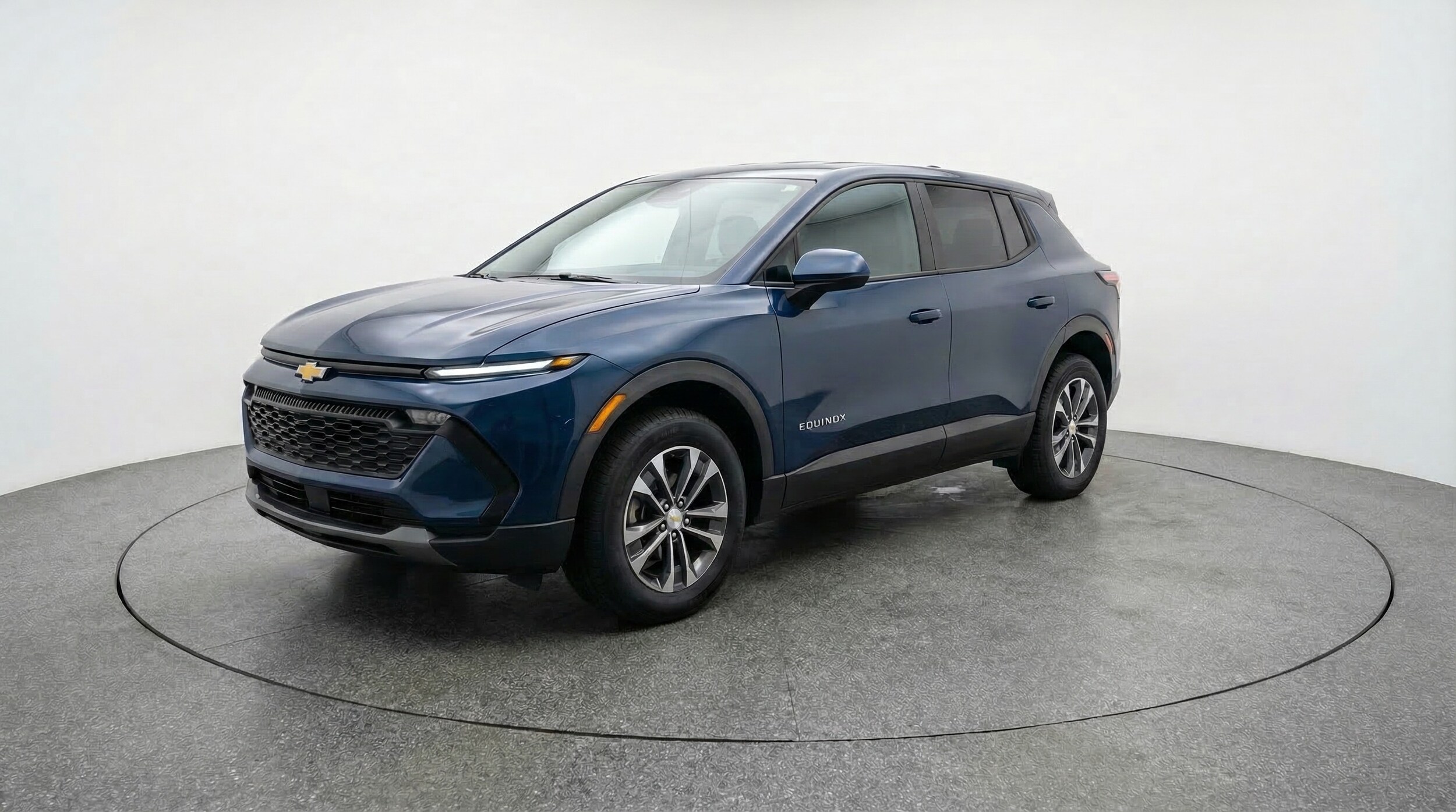 Thumbnail: 2025 Chevrolet Equinox - 3