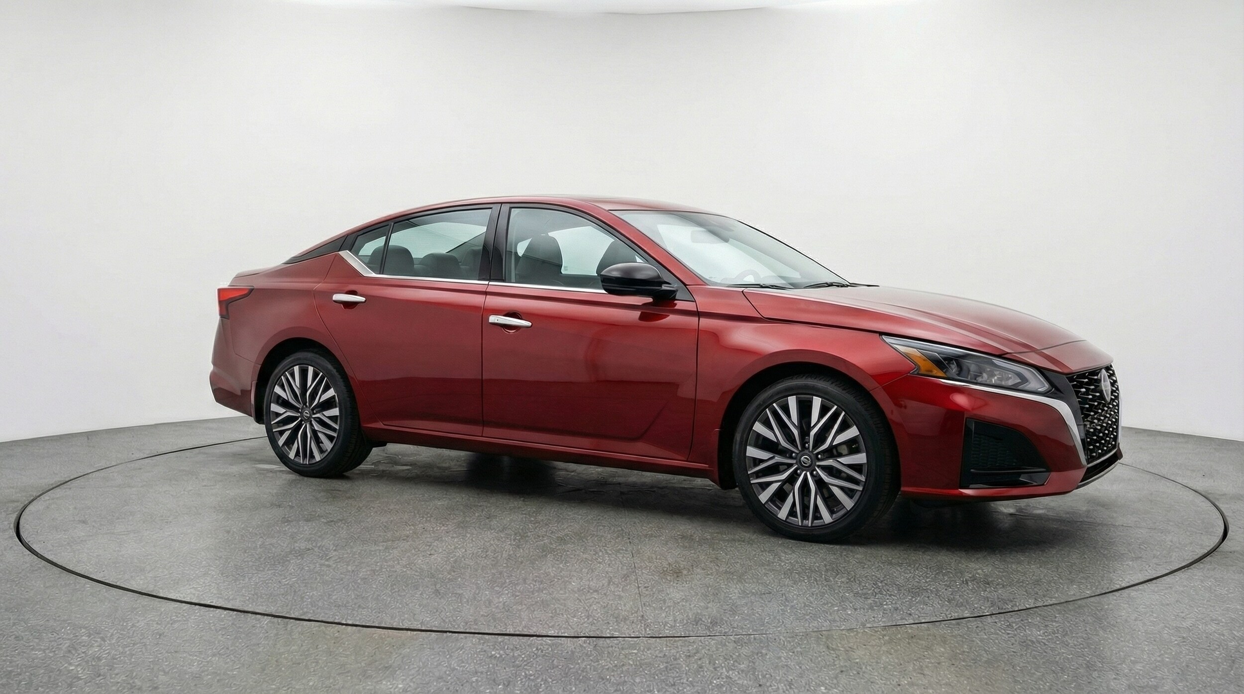 Thumbnail: 2025 Nissan Altima - 1