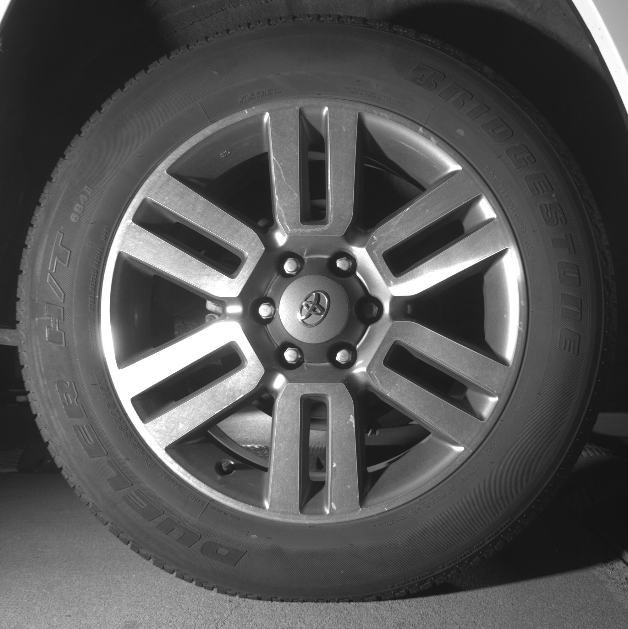 Thumbnail: 2024 Toyota 4Runner - 12