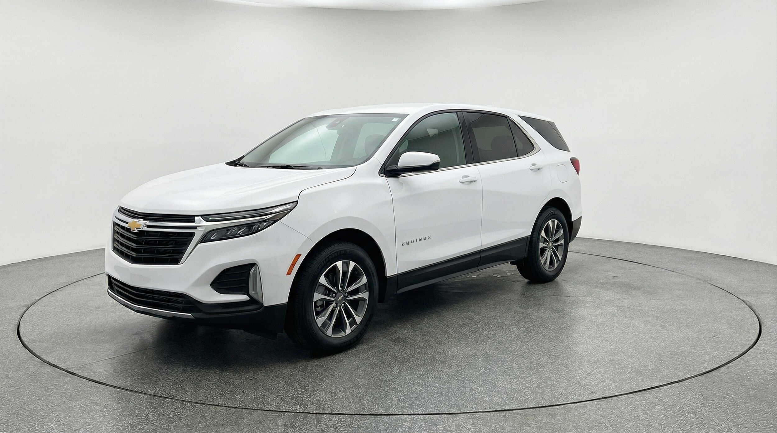 Thumbnail: 2025 Chevrolet Equinox - 3