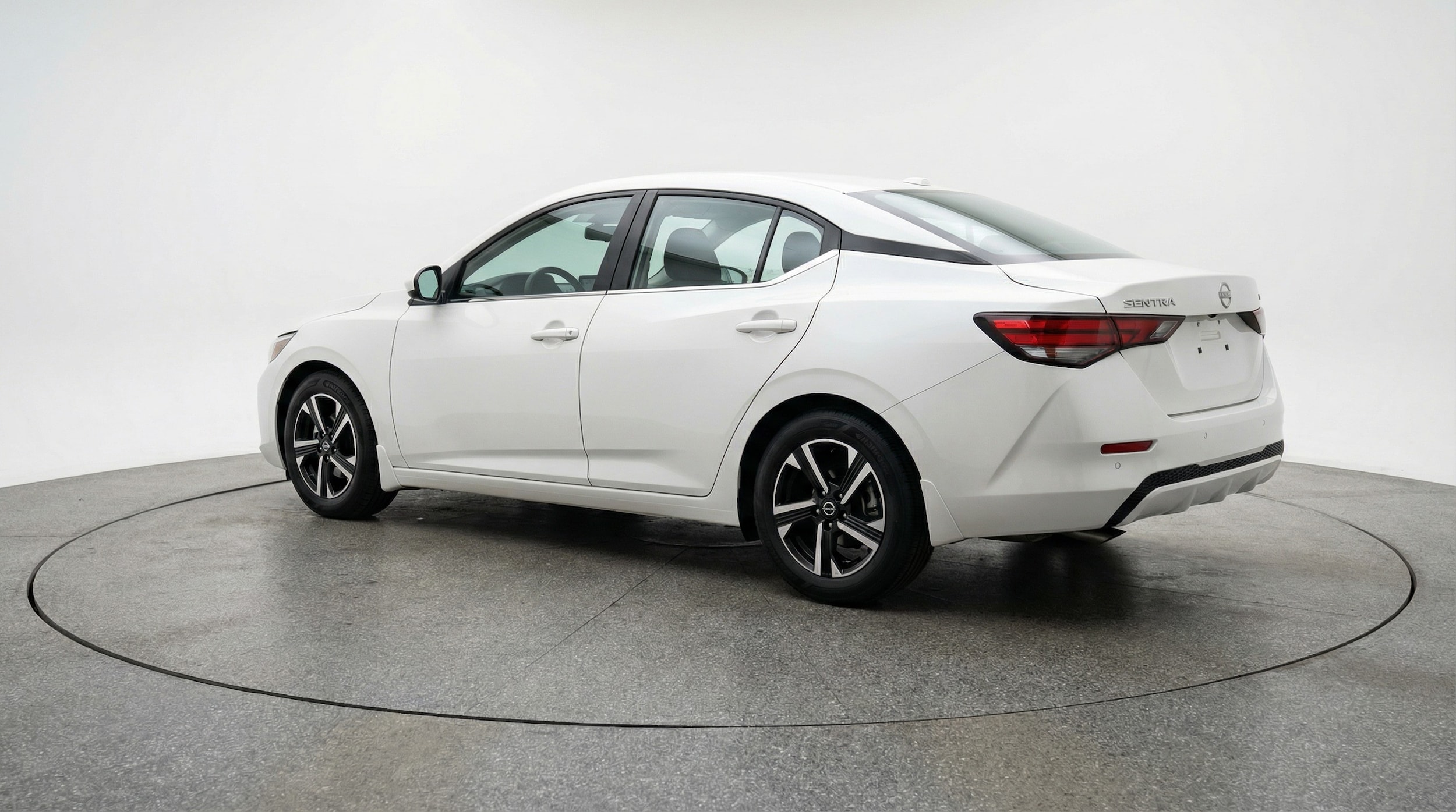 Thumbnail: 2025 Nissan Sentra - 5