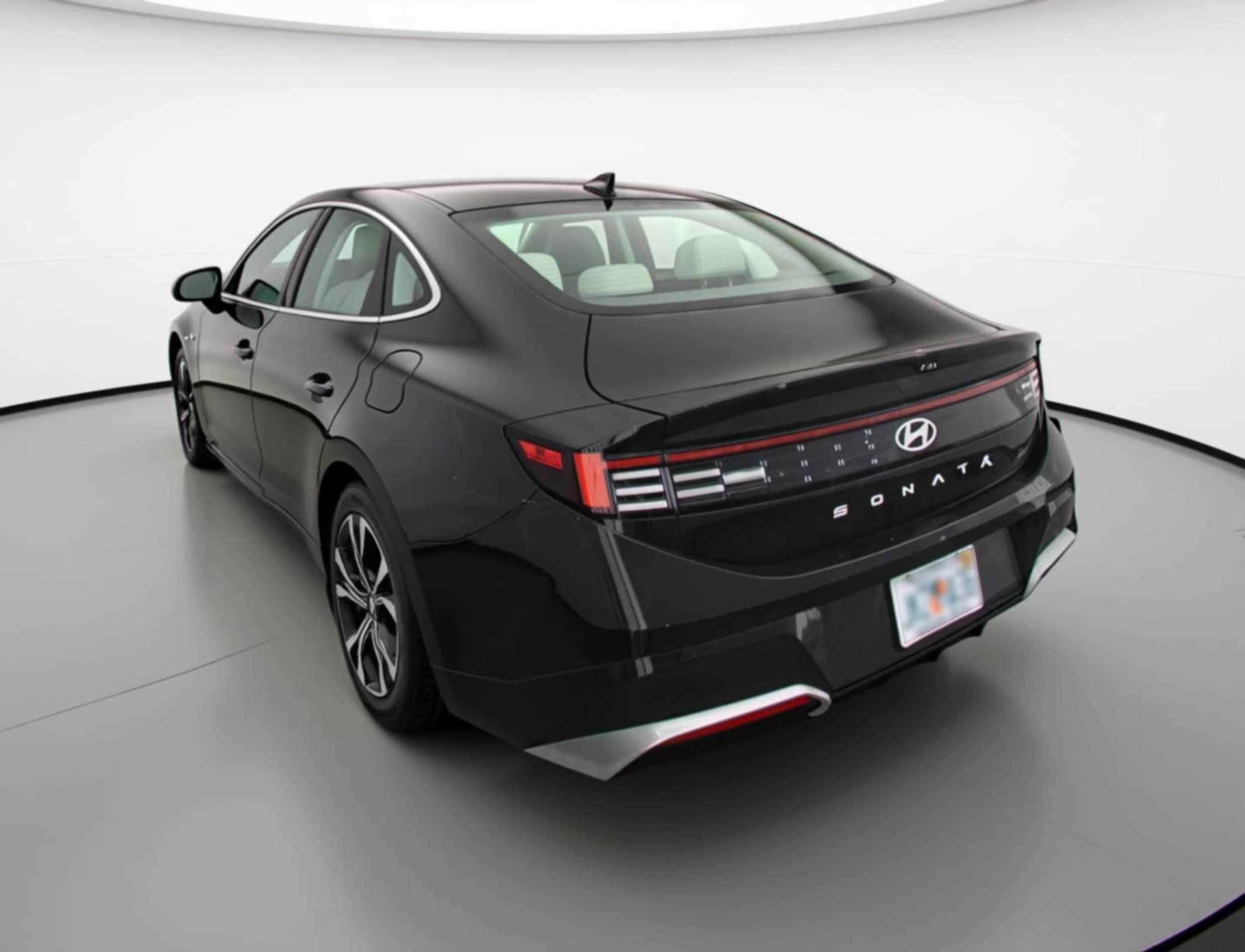 Thumbnail: 2025 Hyundai Sonata - 5