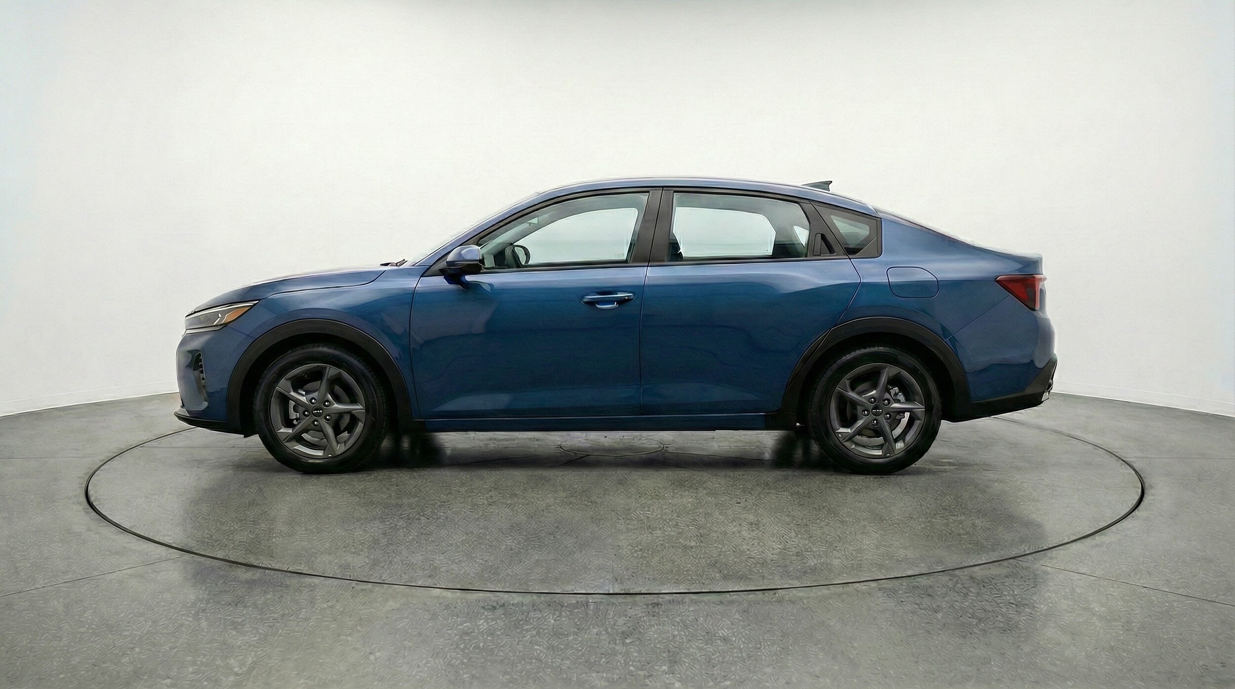 Thumbnail: 2025 Kia K4 - 4