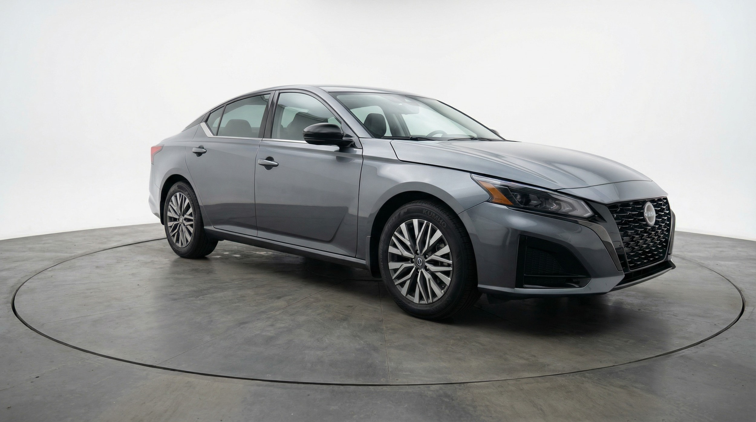 Thumbnail: 2025 Nissan Altima - 1