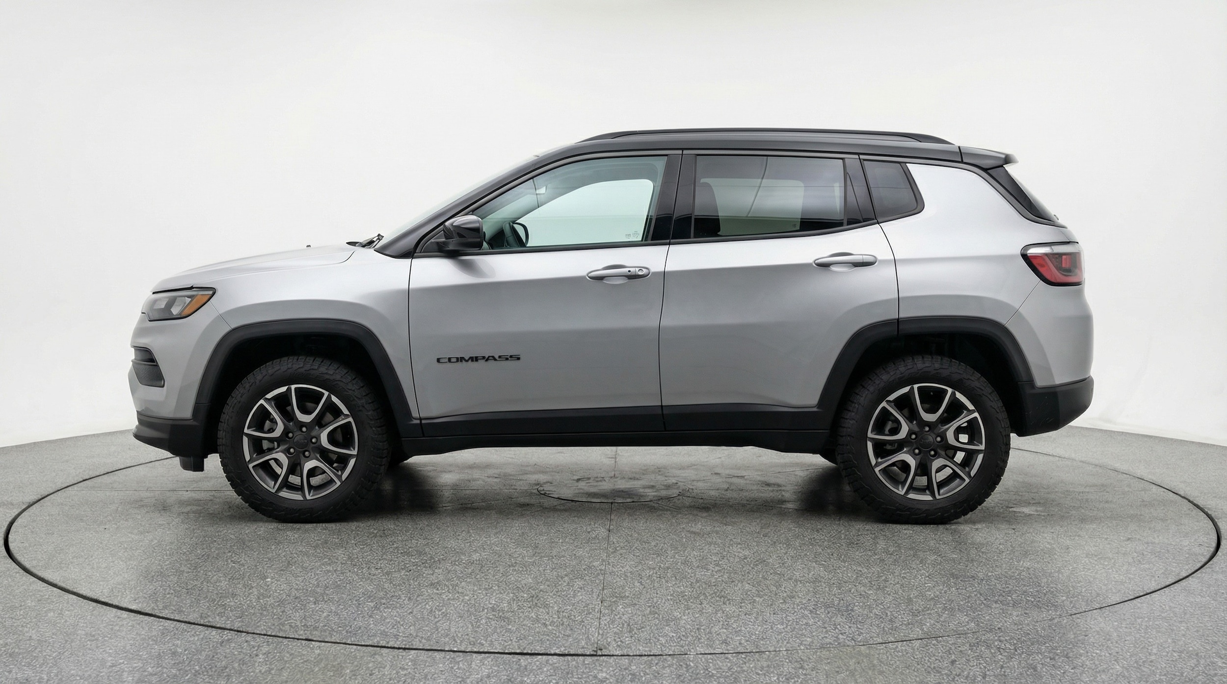 Thumbnail: 2025 Jeep Compass - 4