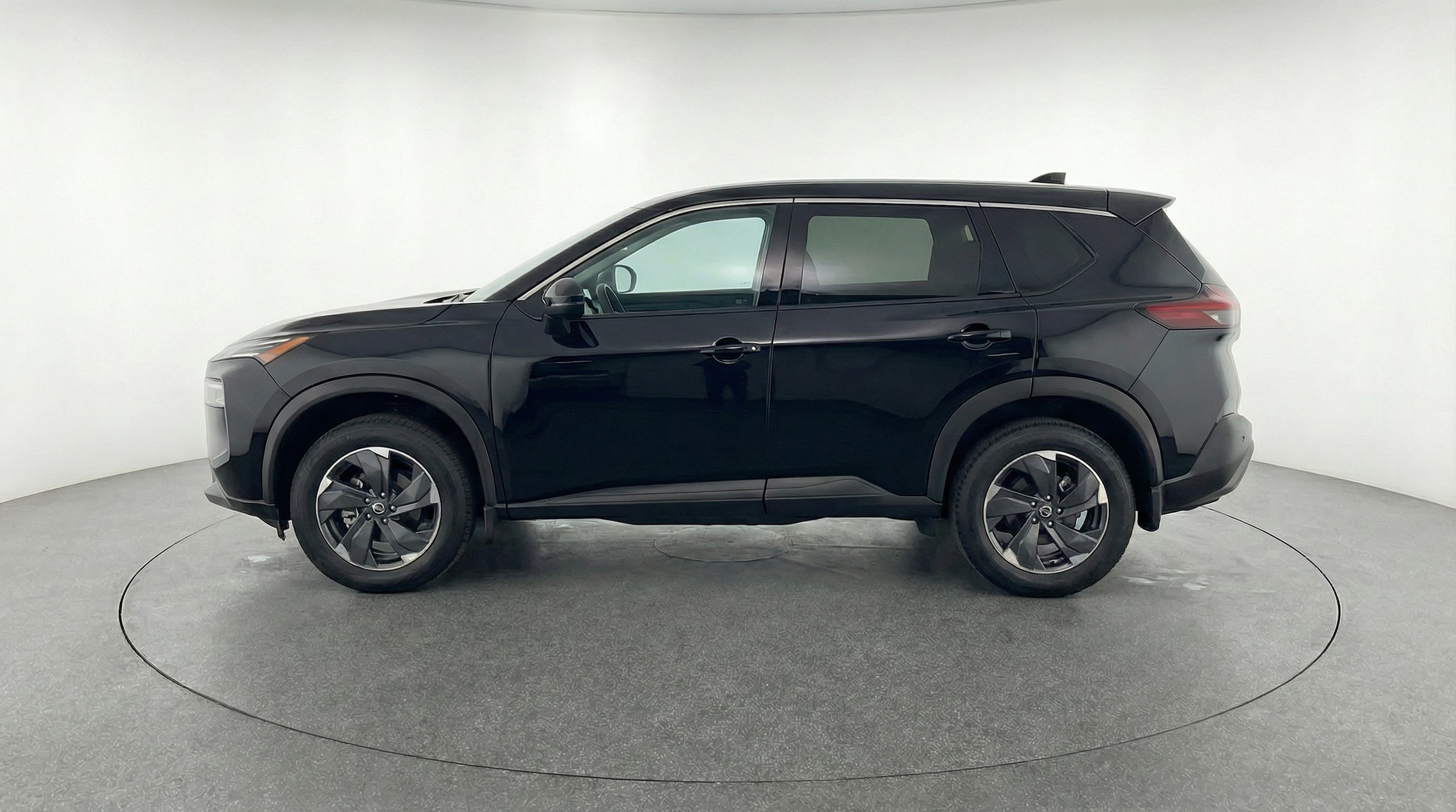 Thumbnail: 2025 Nissan Rogue - 4