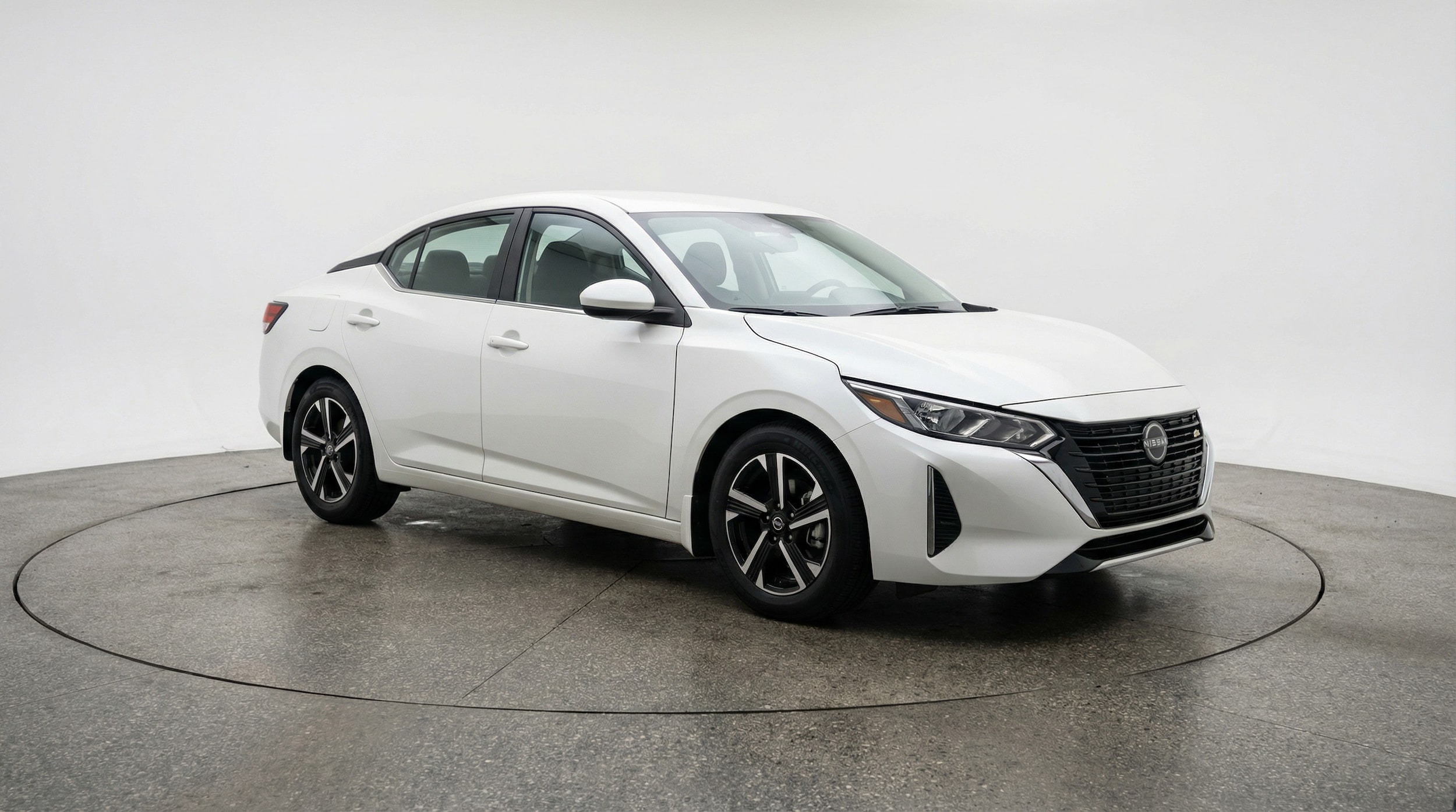 Thumbnail: 2025 Nissan Sentra - 1