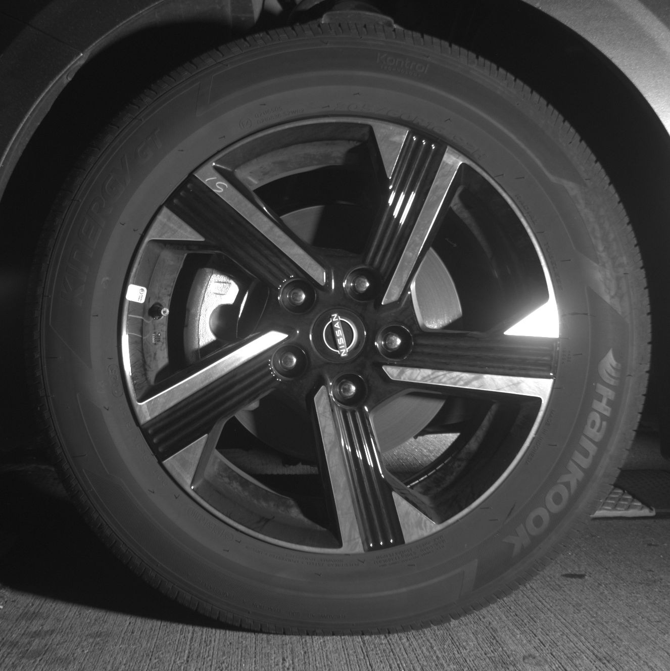 Thumbnail: 2025 Nissan Sentra - 9