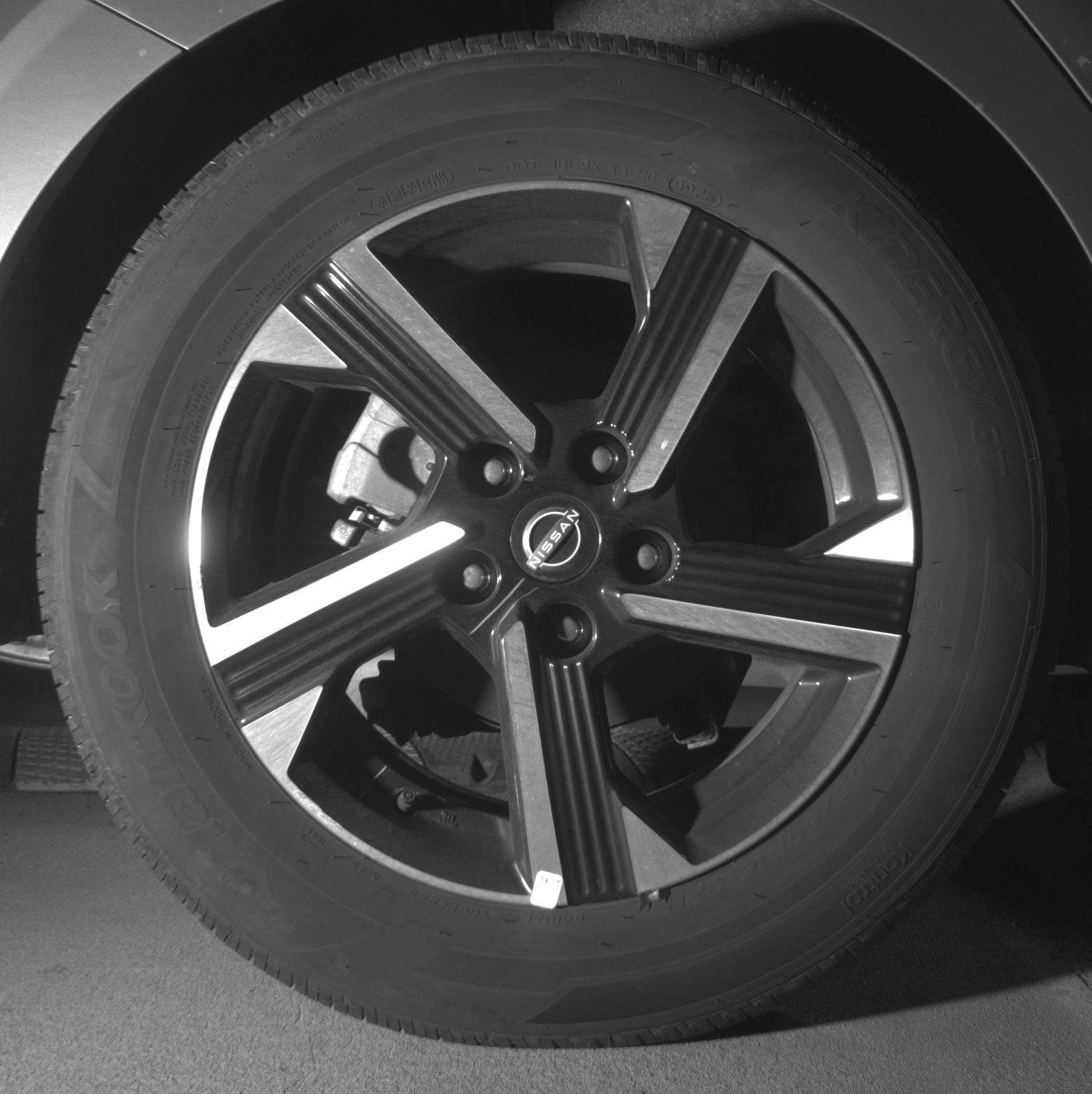 Thumbnail: 2025 Nissan Sentra - 12