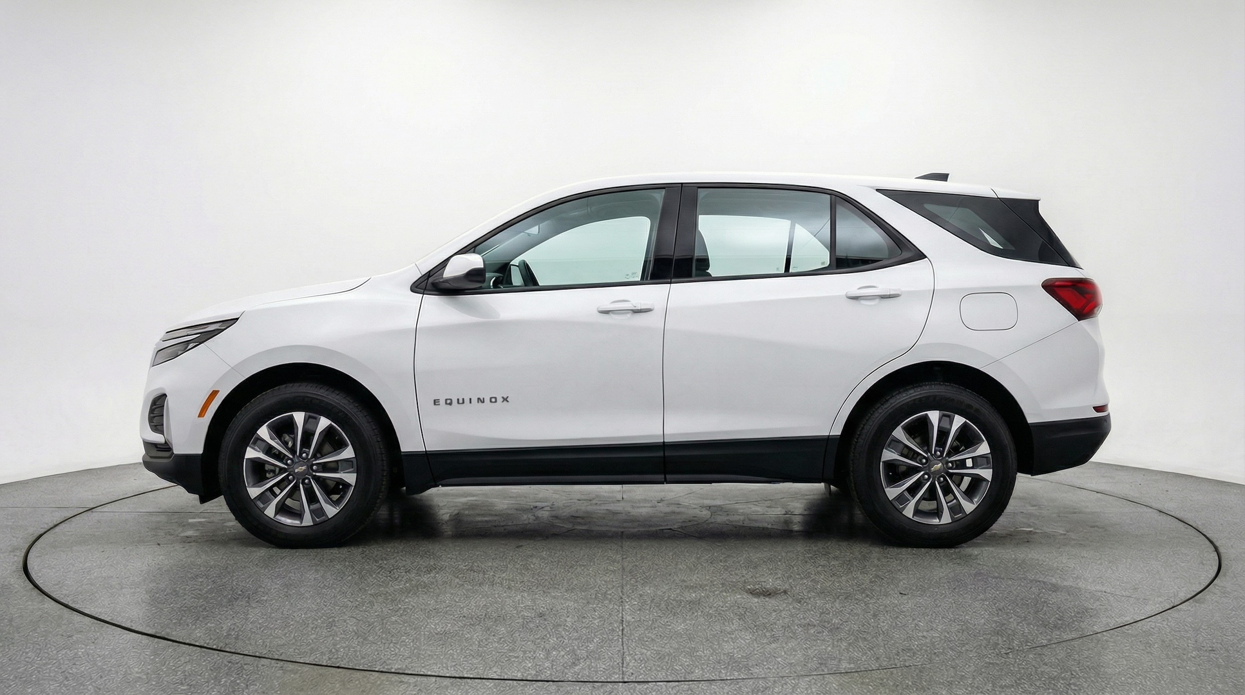 Thumbnail: 2025 Chevrolet Equinox - 4