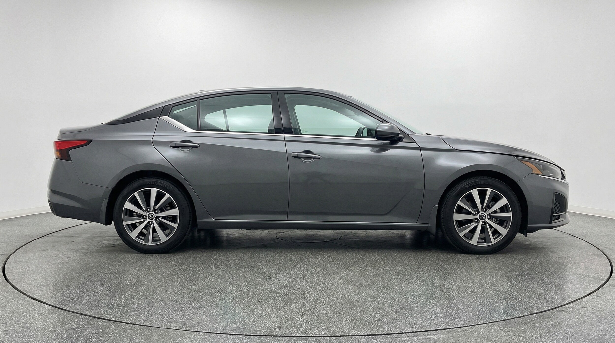 Thumbnail: 2025 Nissan Altima - 8