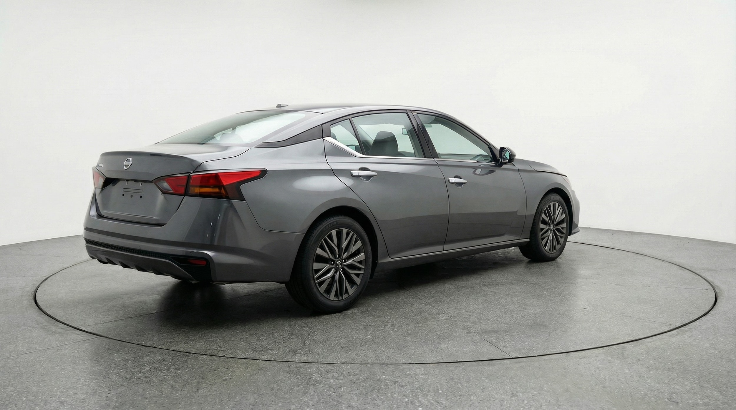 Thumbnail: 2025 Nissan Altima - 7