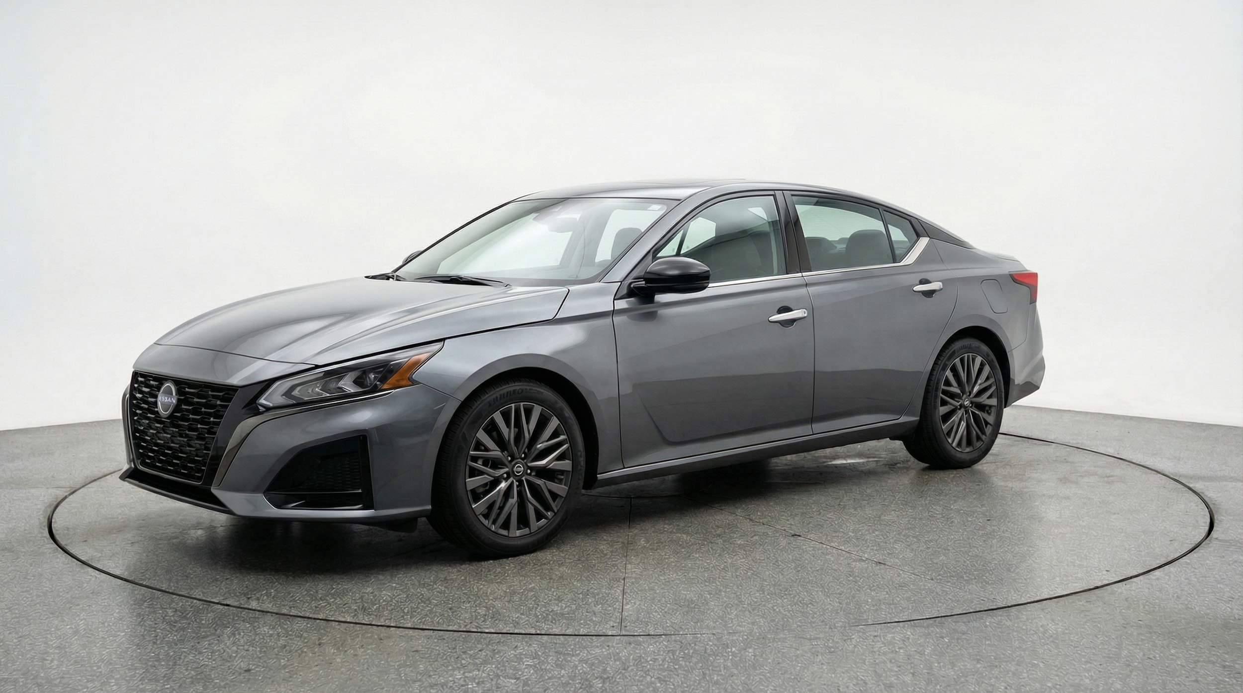 Thumbnail: 2025 Nissan Altima - 3