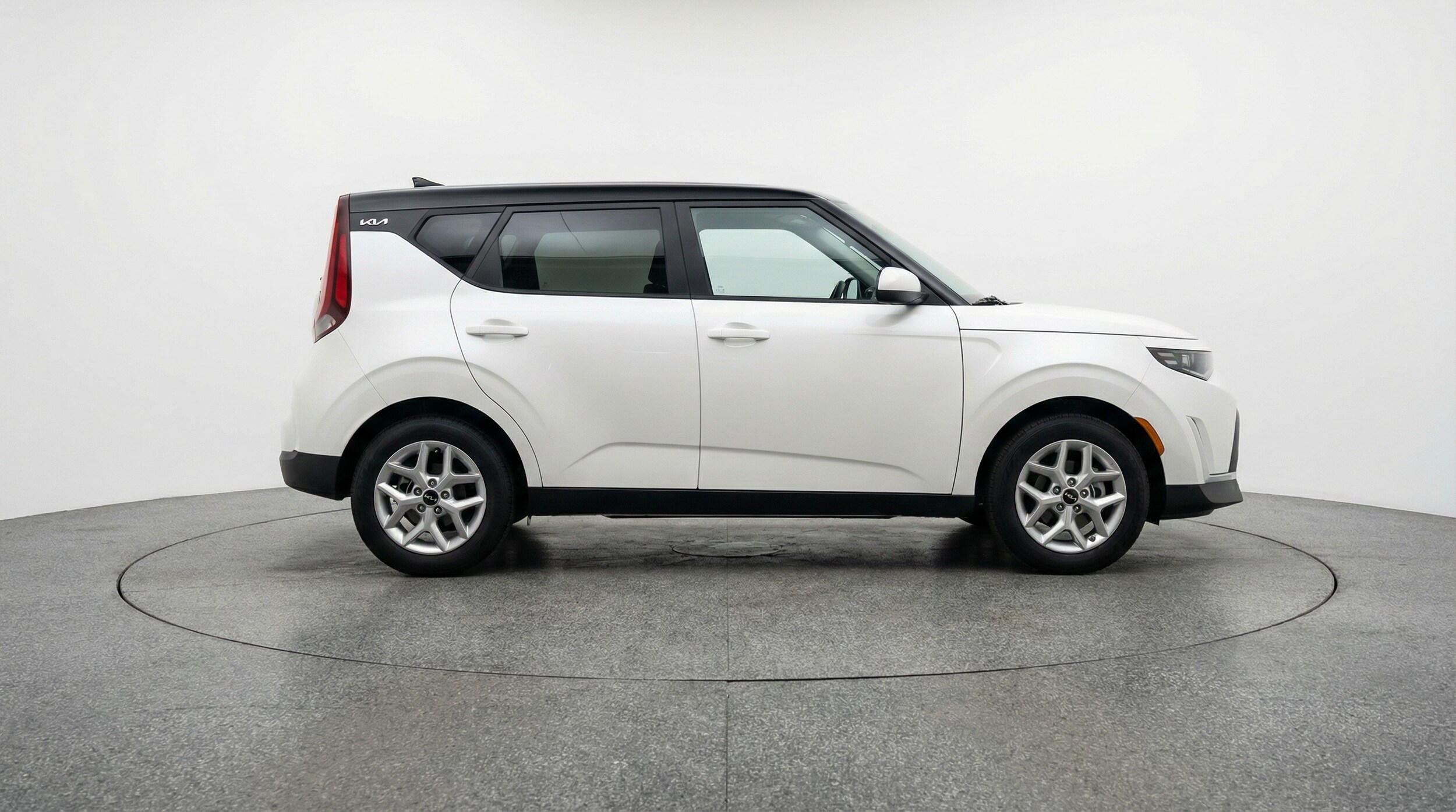 Thumbnail: 2025 Kia Soul - 8