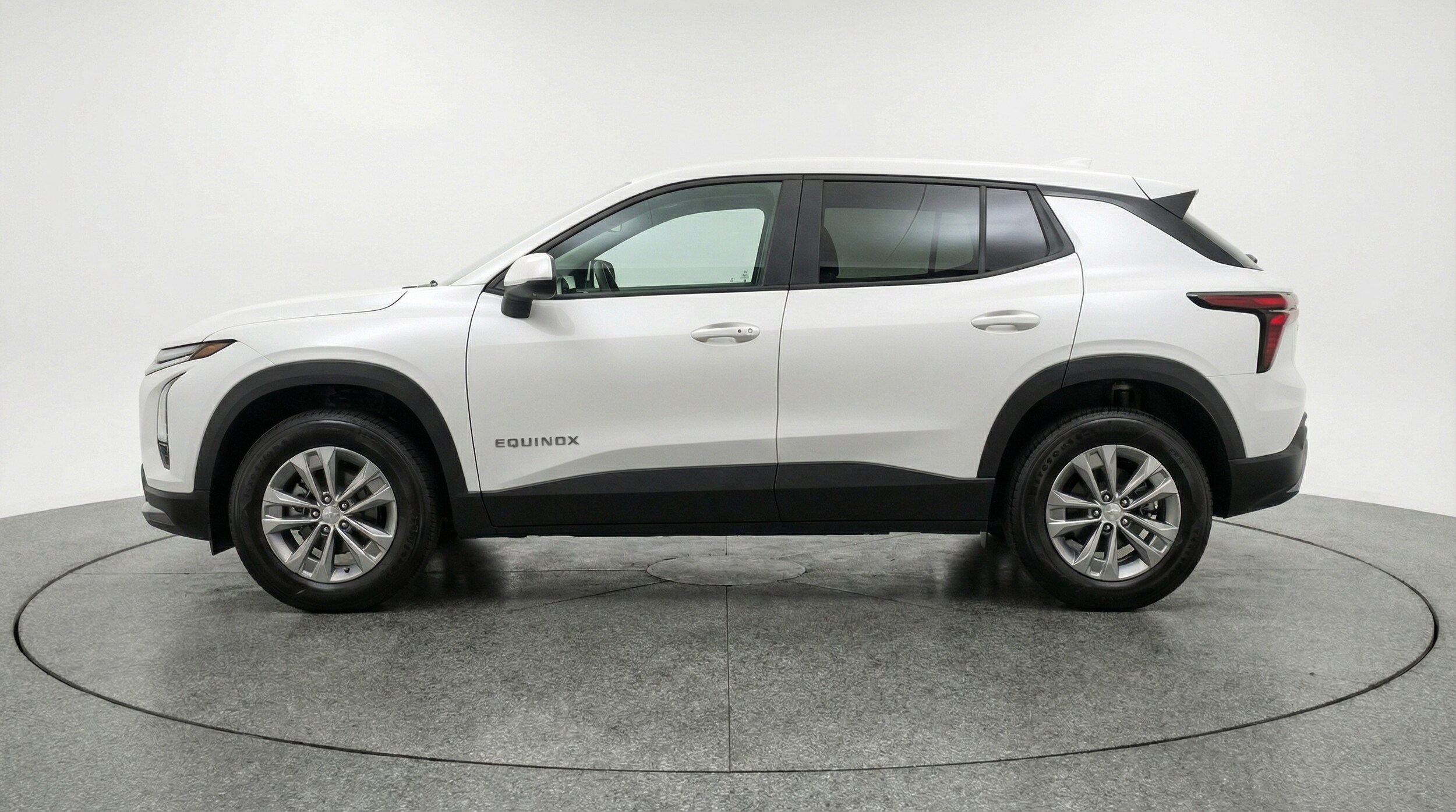 Thumbnail: 2025 Chevrolet Equinox - 4