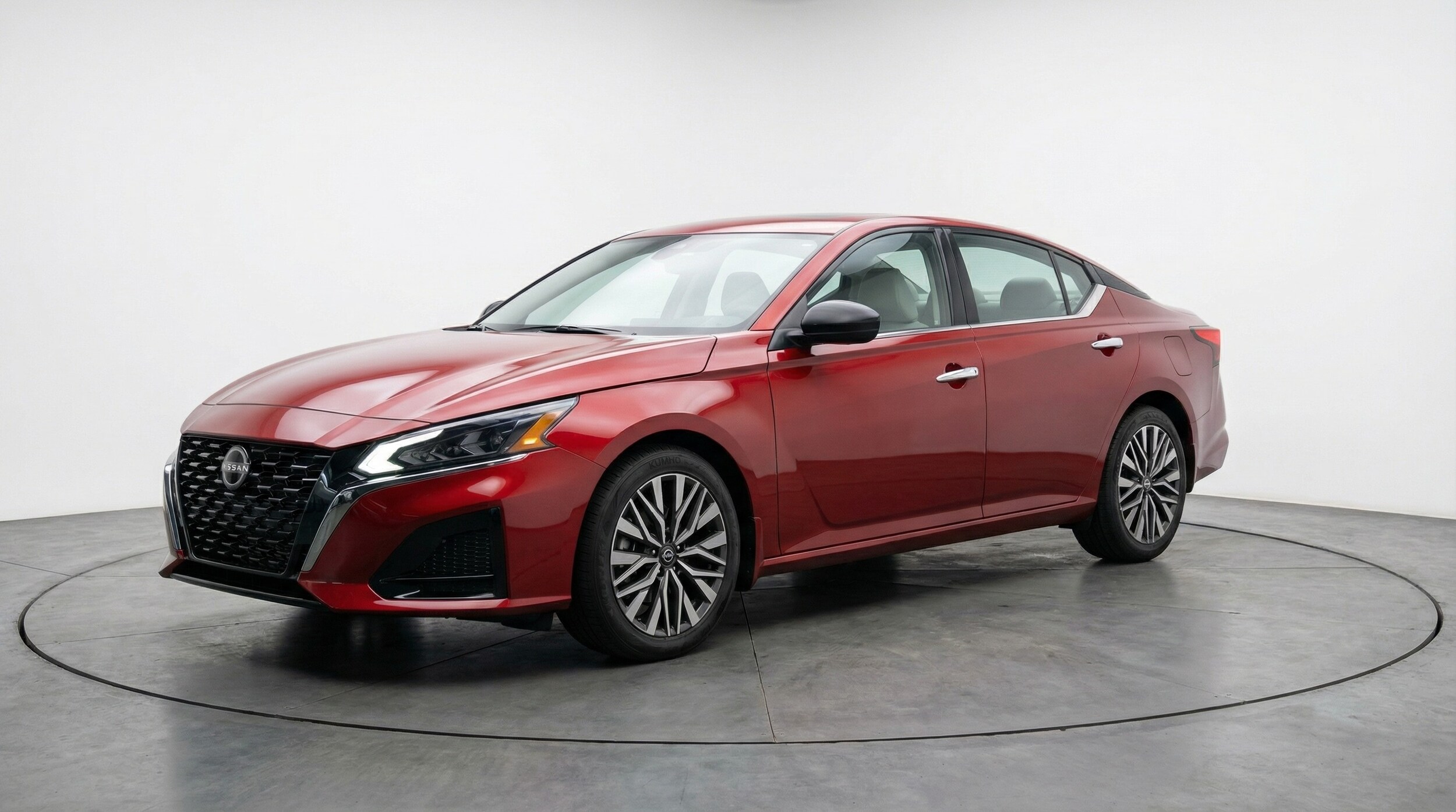 Thumbnail: 2025 Nissan Altima - 3