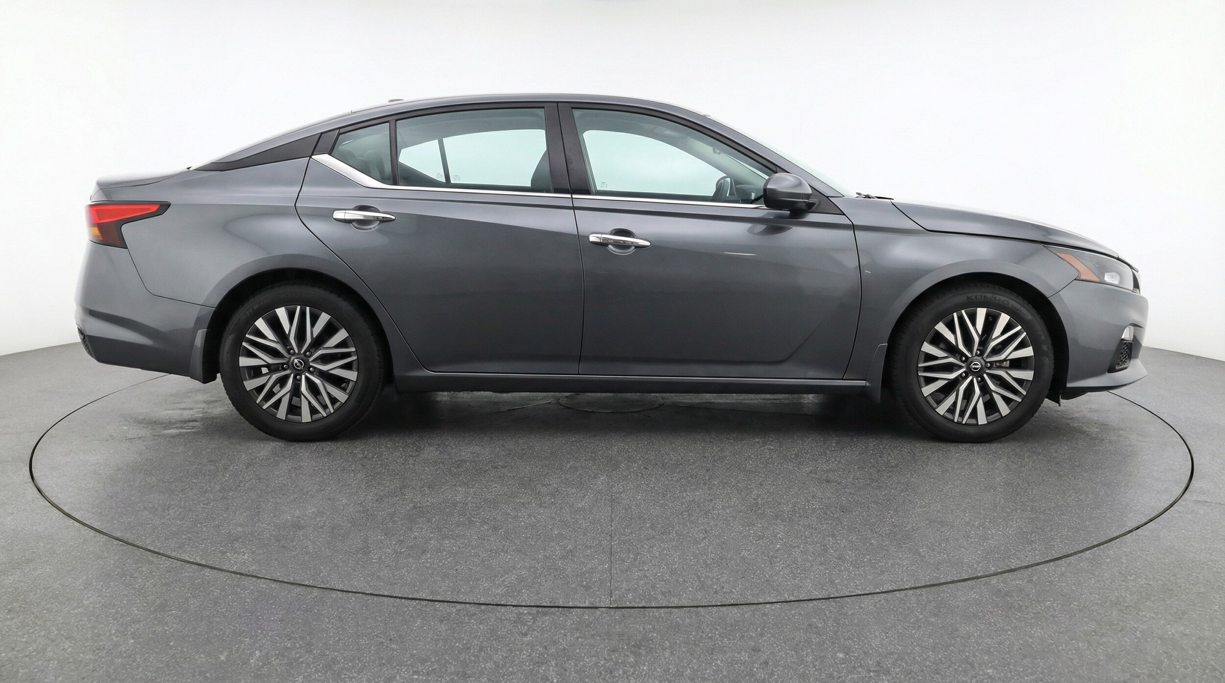 Thumbnail: 2025 Nissan Altima - 8