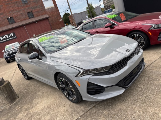 2021 Kia K5 GT-Line photo 4