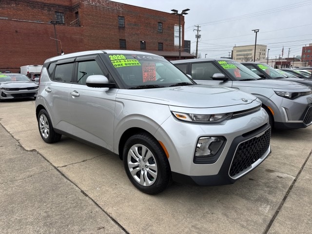2020 Kia Soul LX's photo