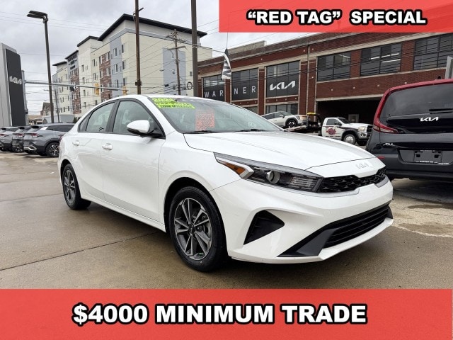 2024 Kia Forte LXS's photo