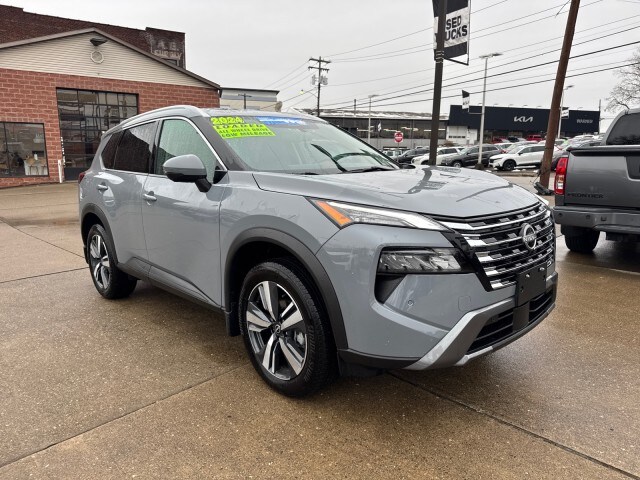 Used 2024 Nissan Rogue SL with VIN 5N1BT3CB1RC727587 for sale in Parkersburg, WV
