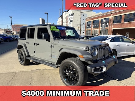 2023 Jeep Wrangler 4xe Sahara SUV