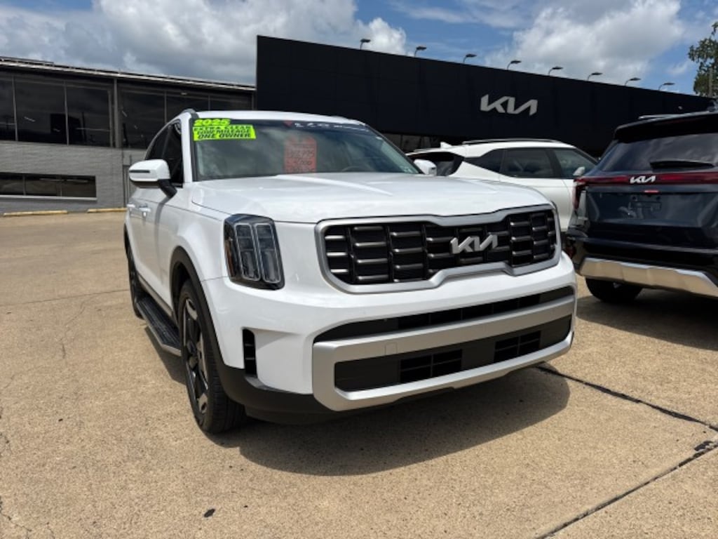 Certified 2025 Kia Telluride S SUV