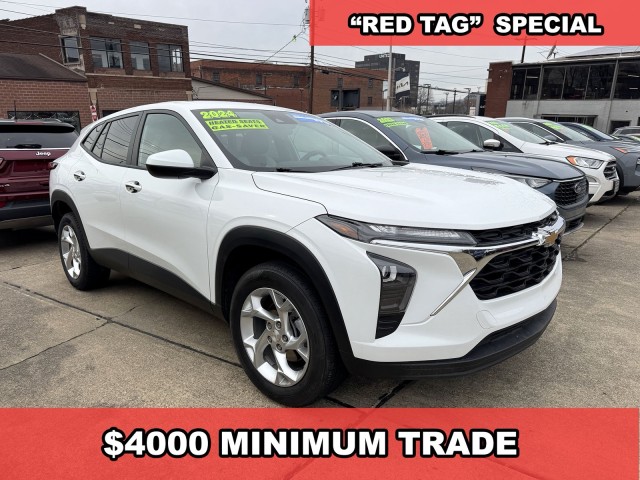 2024 Chevrolet Trax LS's photo