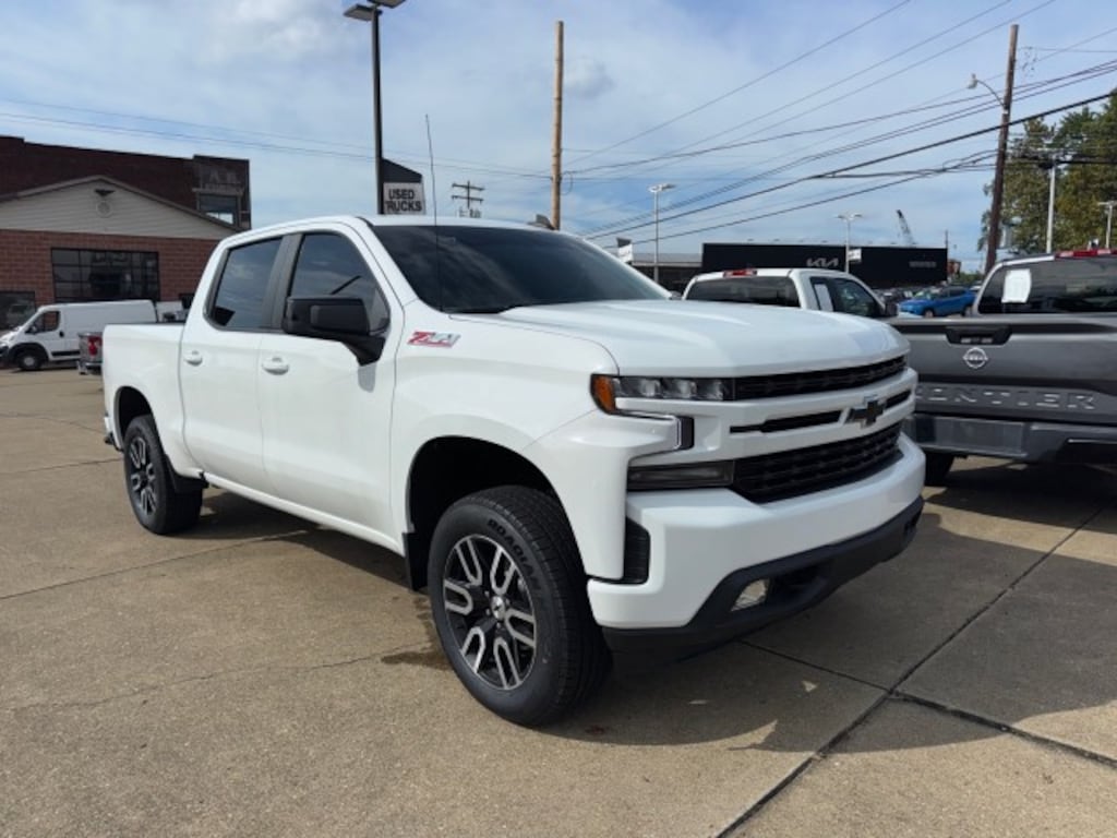 Used 2021 Chevrolet Silverado 1500 RST Truck Crew Cab