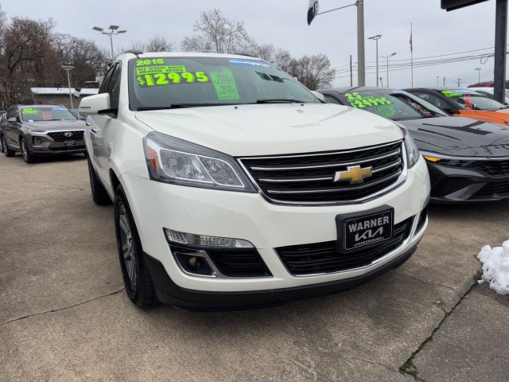 Used 2015 Chevrolet Traverse LT w/2LT SUV