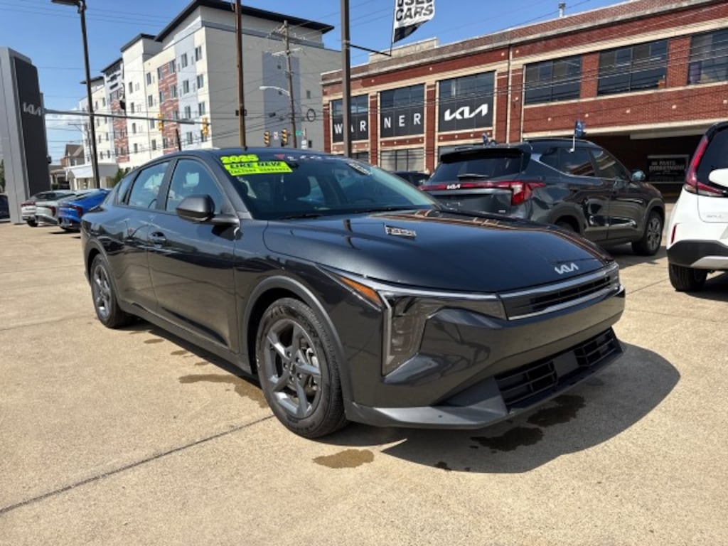 Used 2025 Kia K4 LXS Sedan