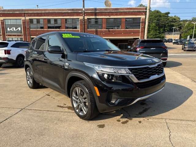 Certified 2021 Kia Seltos LX with VIN KNDEPCAA7M7185851 for sale in Parkersburg, WV