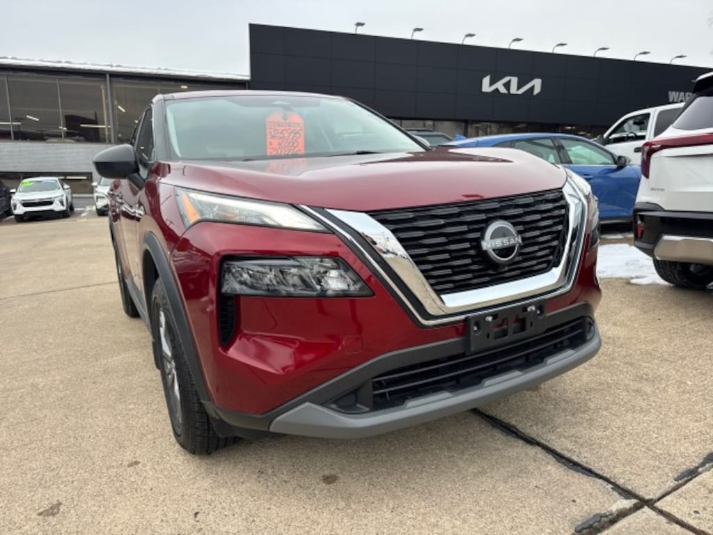 Used 2023 Nissan Rogue S SUV