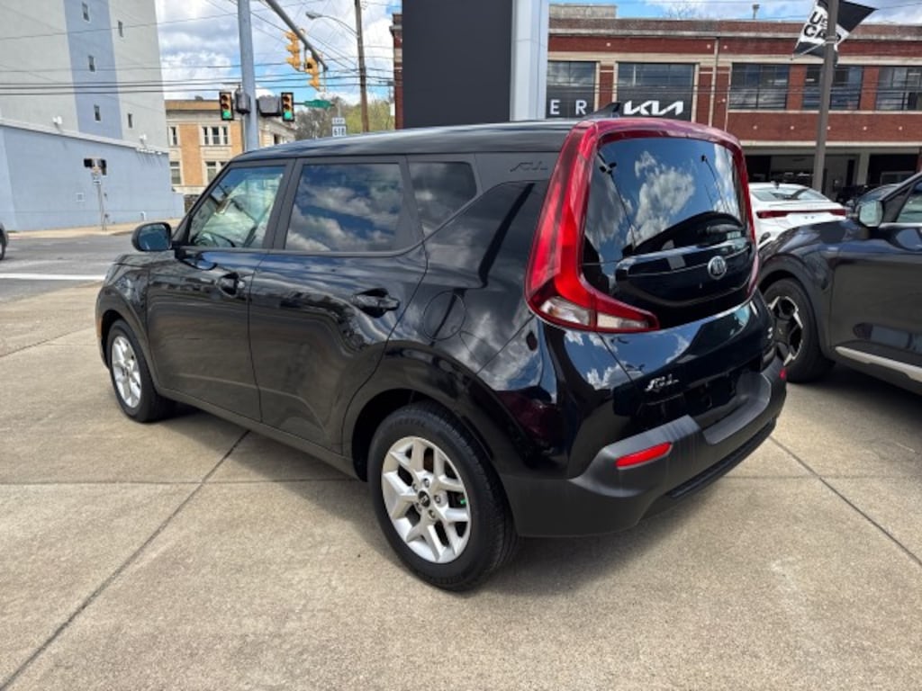 Used 2020 Kia Soul S Hatchback